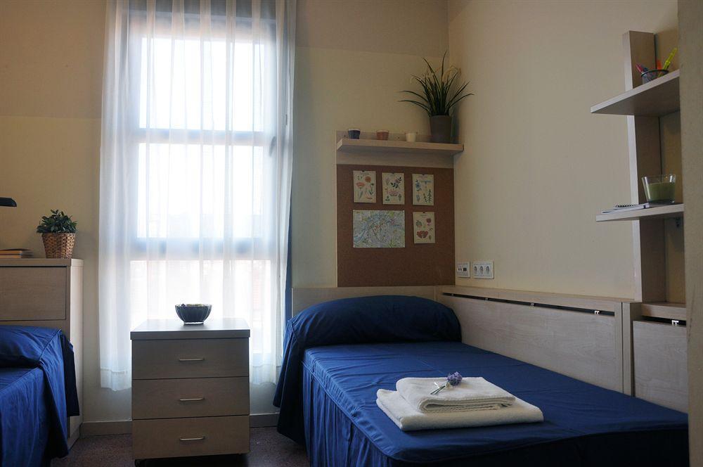 Residencia Universitaria Resa Blas De Otero Bilbao Eksteriør bilde
